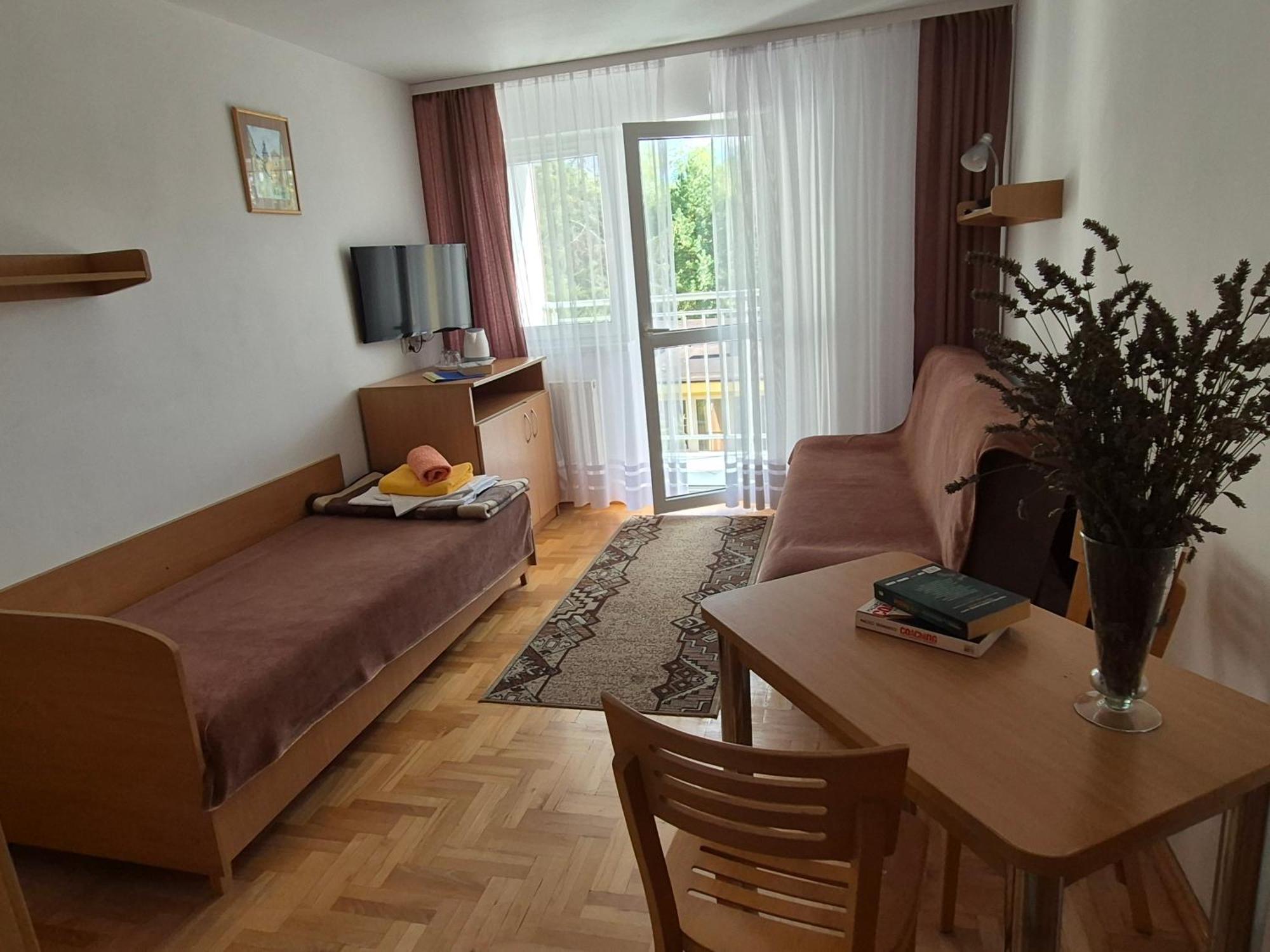 Osrodek Wypoczynkowo-Leczniczy Opole W Dzwirzynie Hotel Dzwirzyno Room photo